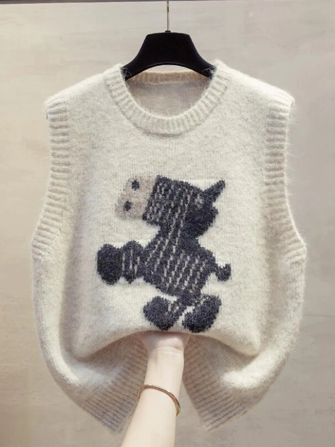 Круглый вязаный жилет Koja Ne, осень-зима 2022, новая верхняя одежда, многослойный свитер, мягкий, удобный, теплый с животным узором
Круглый вязаный жилет Koja Ne, осень-зима 2022, новая верхняя одежда, многослойный свитер, мягкий, удобный, теплый с животным узором