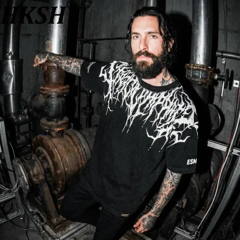 HKSH Spring Summer New Men Tide Dark Pigment Tattoo Metallic Outfit Inspiration Gothic Unisex Cool Short-Sleeved T-shirt HK23221
HKSH Spring Summer New Men Tide Dark Pigment Tattoo Metallic Outfit Inspiration Gothic Unisex Cool Short-Sleeved T-shirt HK23221