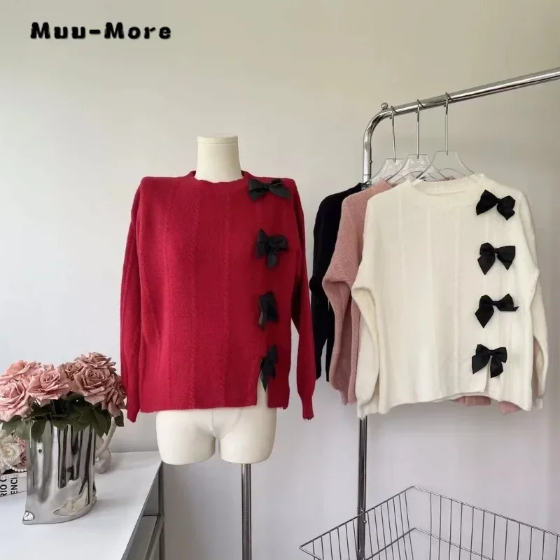 2023 Winter Lady Casual Knitting Long Sleeve Black Bow Decoration Pullovers For Women Elegant Loose Fit Knitwear Sweater Top
2023 Winter Lady Casual Knitting Long Sleeve Black Bow Decoration Pullovers For Women Elegant Loose Fit Knitwear Sweater Top