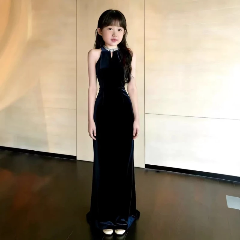 2026 Children Girls Model Runway Performance Elegant Fashion Velvet Evening Gown Mermaid Show Costume Kids Pageant Dress Costume
2026 Children Girls Model Runway Performance Elegant Fashion Velvet Evening Gown Mermaid Show Costume Kids Pageant Dress Costume