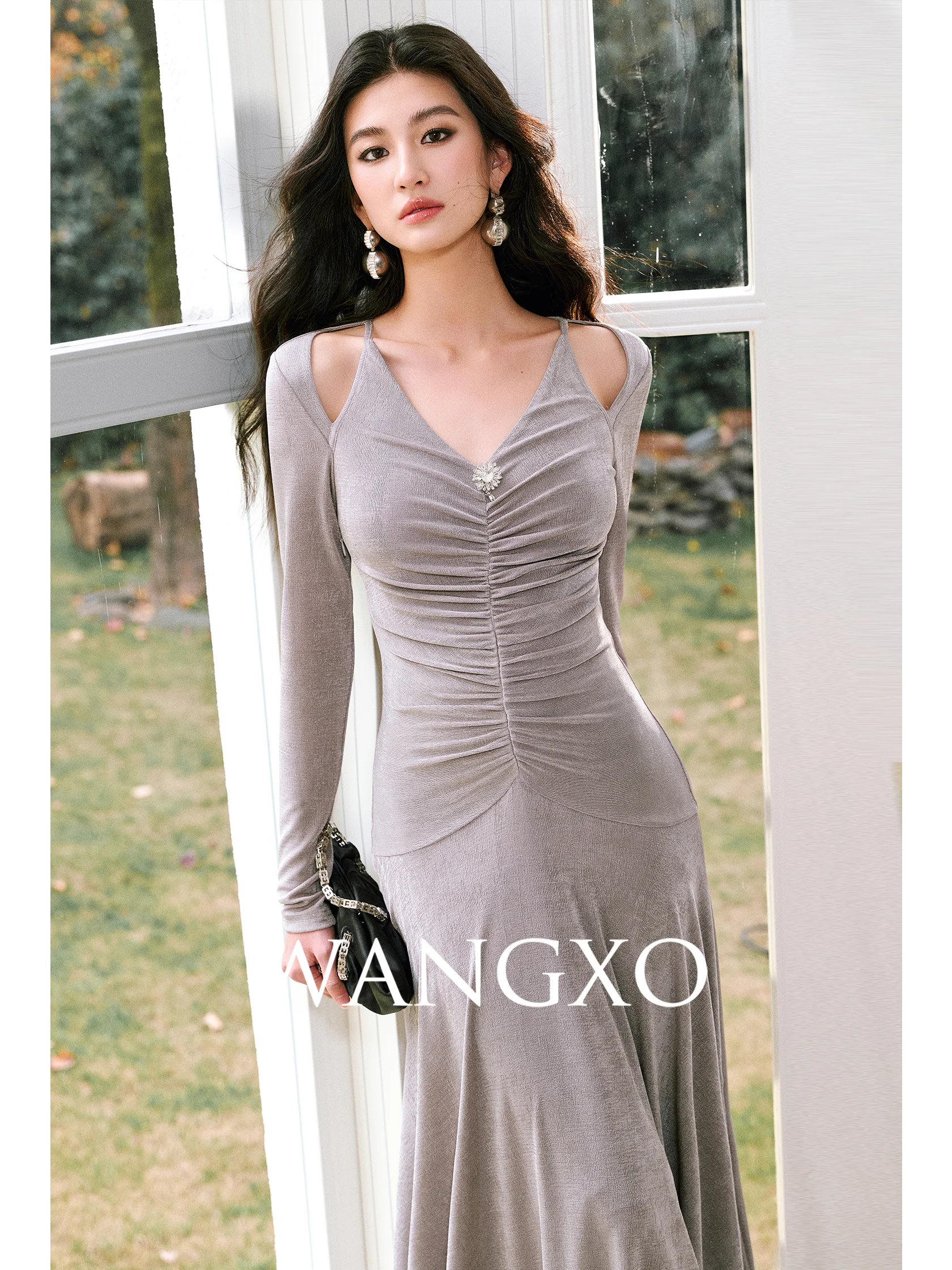 WANGXO Comfortable Knitted Dress with Heavy Embroidery Pleated Waist Irregular Hemline Elegant Long Sleeve City Commute Dress
WANGXO Comfortable Knitted Dress with Heavy Embroidery Pleated Waist Irregular Hemline Elegant Long Sleeve City Commute Dress