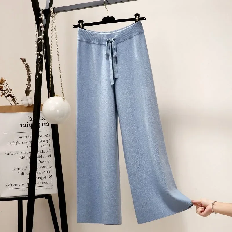 Спортивные штаны для женщин, однотонные, простые, элегантные, модные, мягкие, удобные, вязаные, повседневные, свободные, темпераментные, прямые, широкие брюки, новые
Спортивные штаны для женщин, однотонные, простые, элегантные, модные, мягкие, удобные, вязаные, повседневные, свободные, темпераментные, прямые, широкие брюки, новые