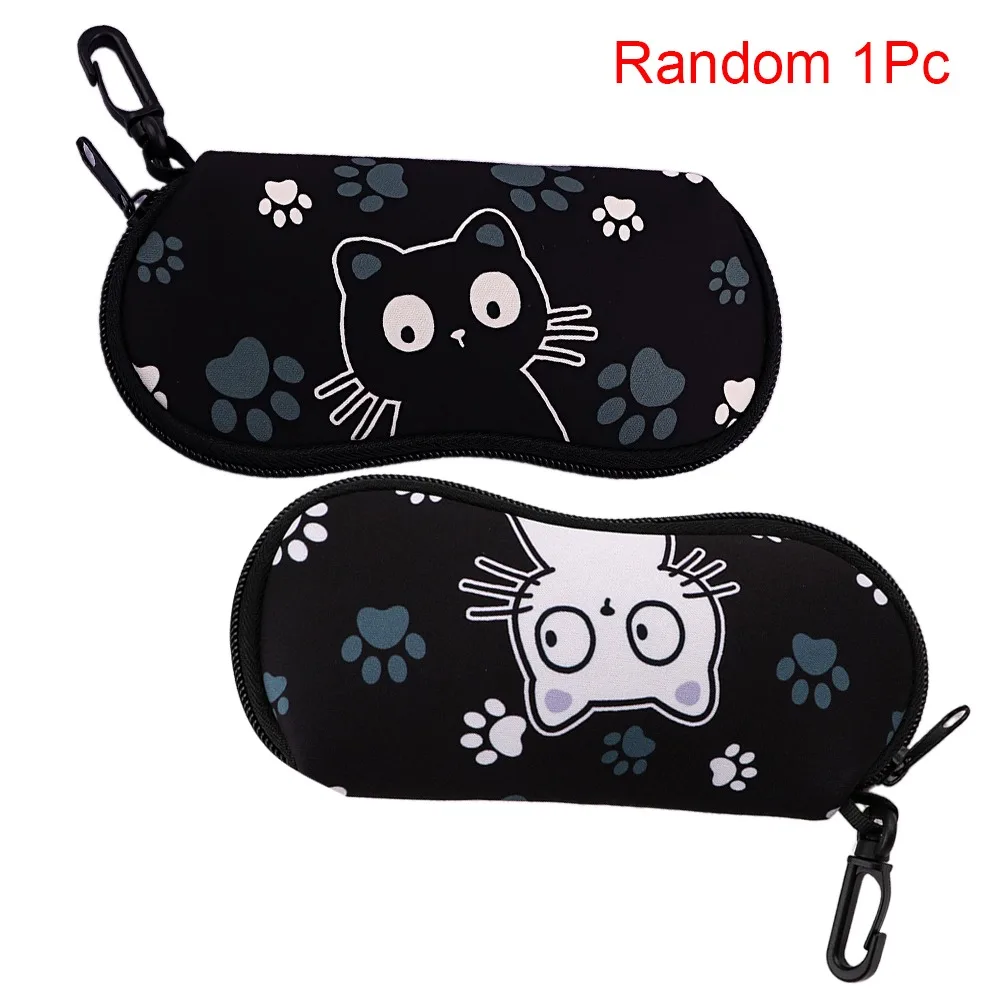 Leather Sunglasses Storage Bag Durable Portable Sunglasses Pouch with Keyring Hanging Sunglasses for Eyewear Accessories 
Leather Sunglasses Storage Bag Durable Portable Sunglasses Pouch with Keyring Hanging Sunglasses for Eyewear Accessories