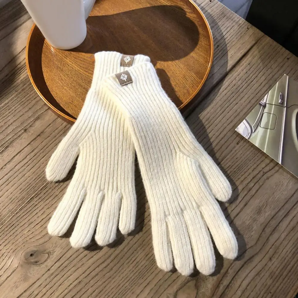 Cycling Gloves Soft Gloves Touch Screen Windproof Stylish Climbing Ridding Gloves
Cycling Gloves Soft Gloves Touch Screen Windproof Stylish Climbing Ridding Gloves