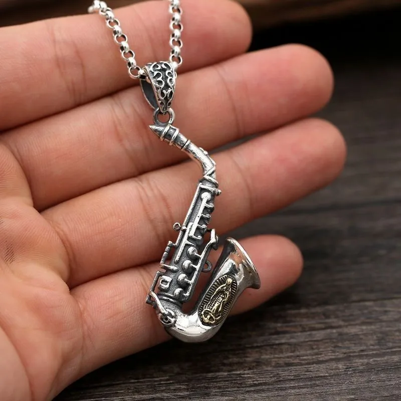 Saxophone Pendant Retro Thai Rock Fashion Pendant Punk Wind Ornaments
Saxophone Pendant Retro Thai Rock Fashion Pendant Punk Wind Ornaments