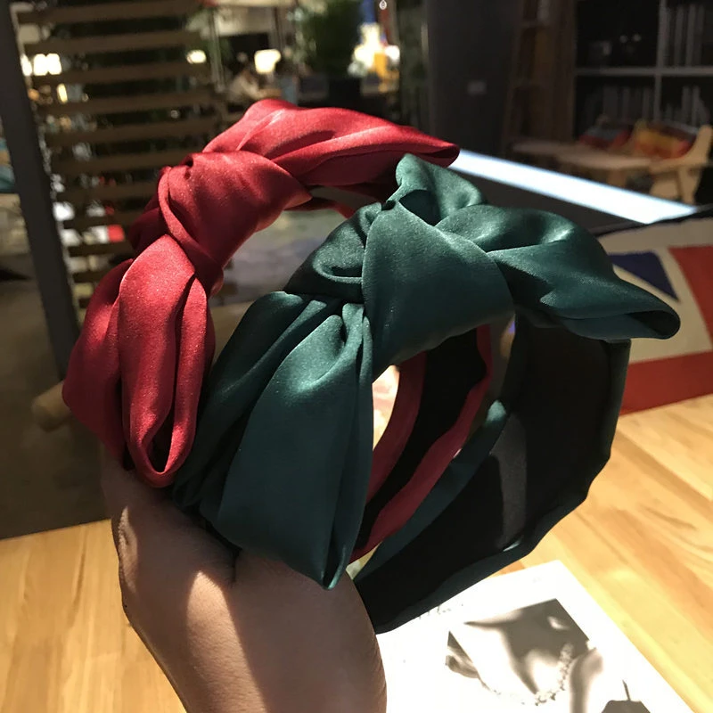 Solid Color Butterfly Headband Women's Hair Hoop Headdress Decoration Sweet Headband Face Wash Outdoor Hair Accessories
Solid Color Butterfly Headband Women's Hair Hoop Headdress Decoration Sweet Headband Face Wash Outdoor Hair Accessories