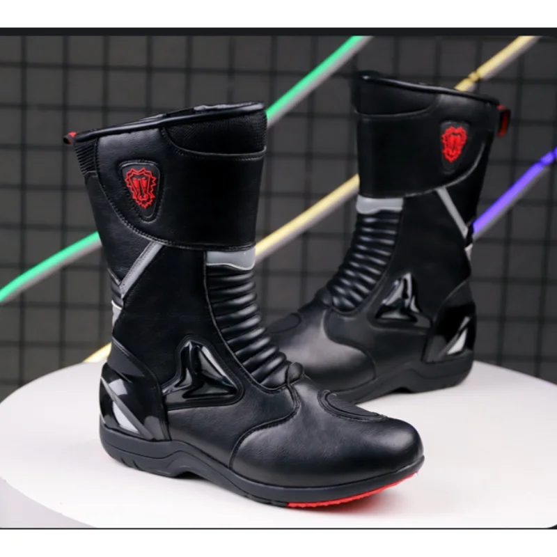 JG Wolf Men's Motorcyclist Boots Leather Breathable Motocross Boots Reflective Motorcycle Shoes Black Racing Shoes Anti-slip
JG Wolf Men's Motorcyclist Boots Leather Breathable Motocross Boots Reflective Motorcycle Shoes Black Racing Shoes Anti-slip