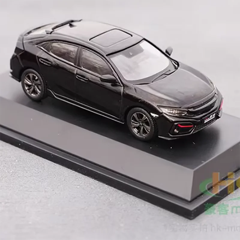 Diecast 1:43 Scale Honda Civic 2020 Sport Car Alloy Model Finished Simulation Collection Decoration Boy Gift Toys Static Display
Diecast 1:43 Scale Honda Civic 2020 Sport Car Alloy Model Finished Simulation Collection Decoration Boy Gift Toys Static Display