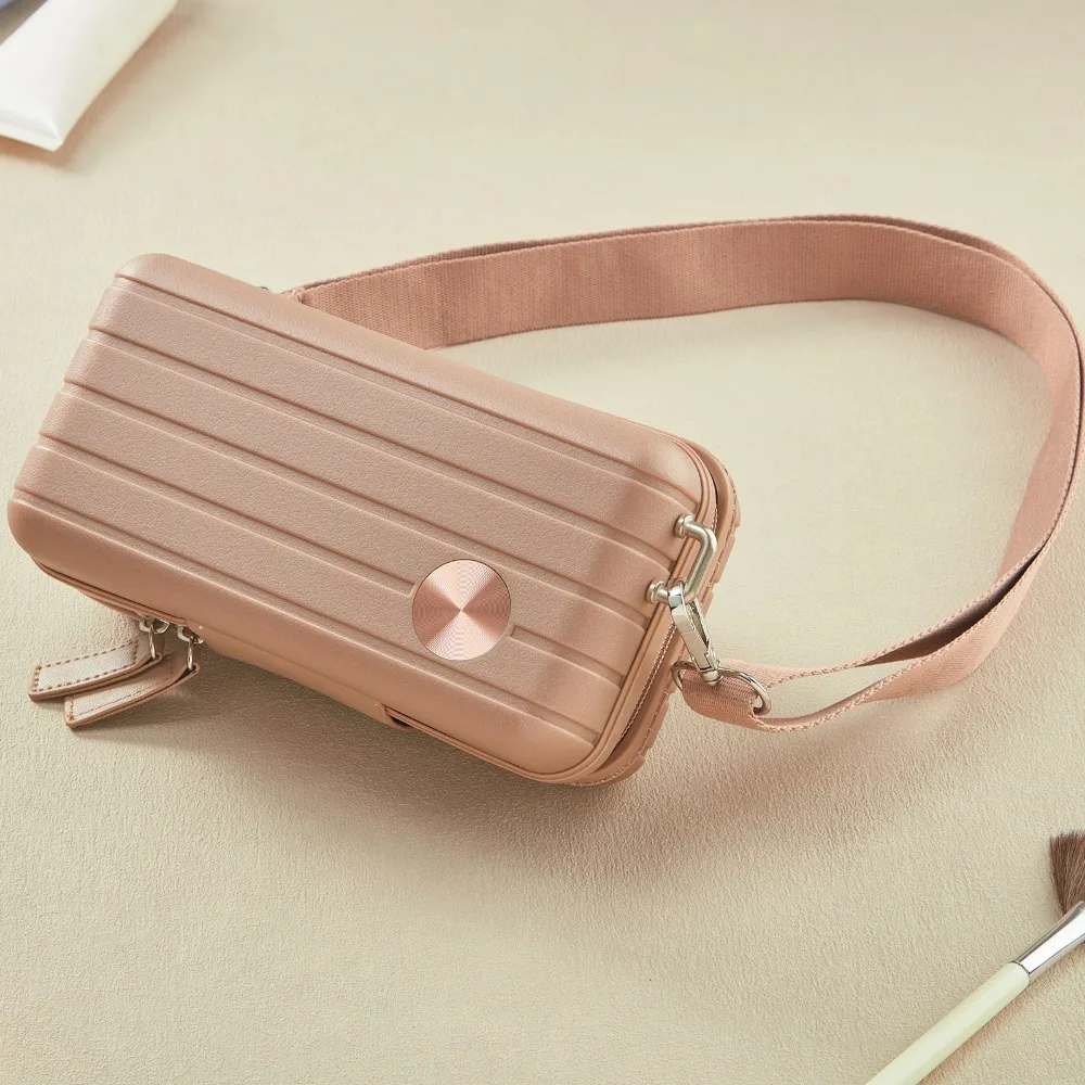 Waterproof Hard-Shell Crossbody Bag Large Capacity Adjustable Shoulder Strap Postman Bag Portable Solid Color
Waterproof Hard-Shell Crossbody Bag Large Capacity Adjustable Shoulder Strap Postman Bag Portable Solid Color