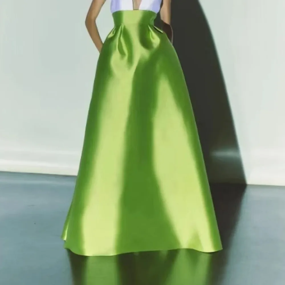 Zitronengrüner, bodenlanger Satin-Röcke, plissiert, formelle Party, langer Rock, Bund, Maxirock, individuell gestaltet, 2025
Zitronengrüner, bodenlanger Satin-Röcke, plissiert, formelle Party, langer Rock, Bund, Maxirock, individuell gestaltet, 2025