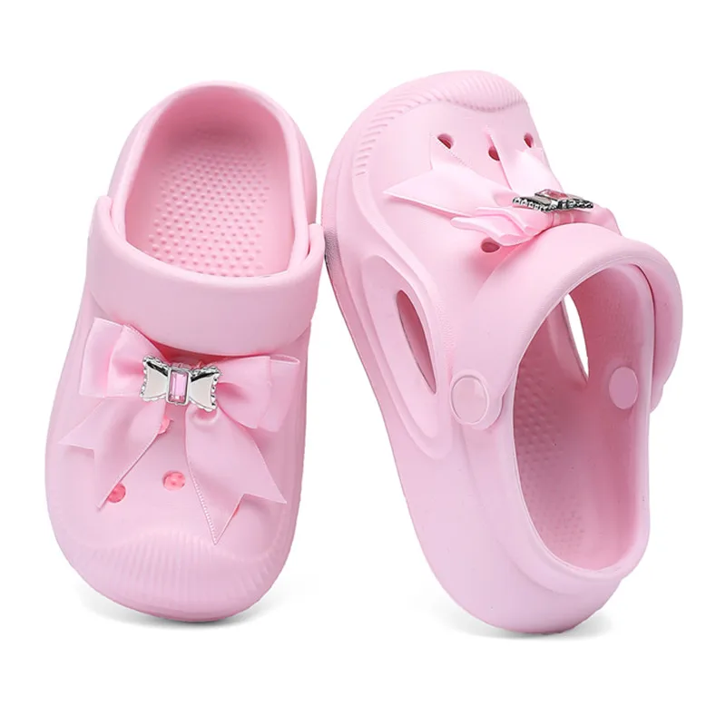 Children's hole shoes 2025 summer new girls sandals, waterproof, non-slip and wear-resistant garden shoes
Children's hole shoes 2025 summer new girls sandals, waterproof, non-slip and wear-resistant garden shoes