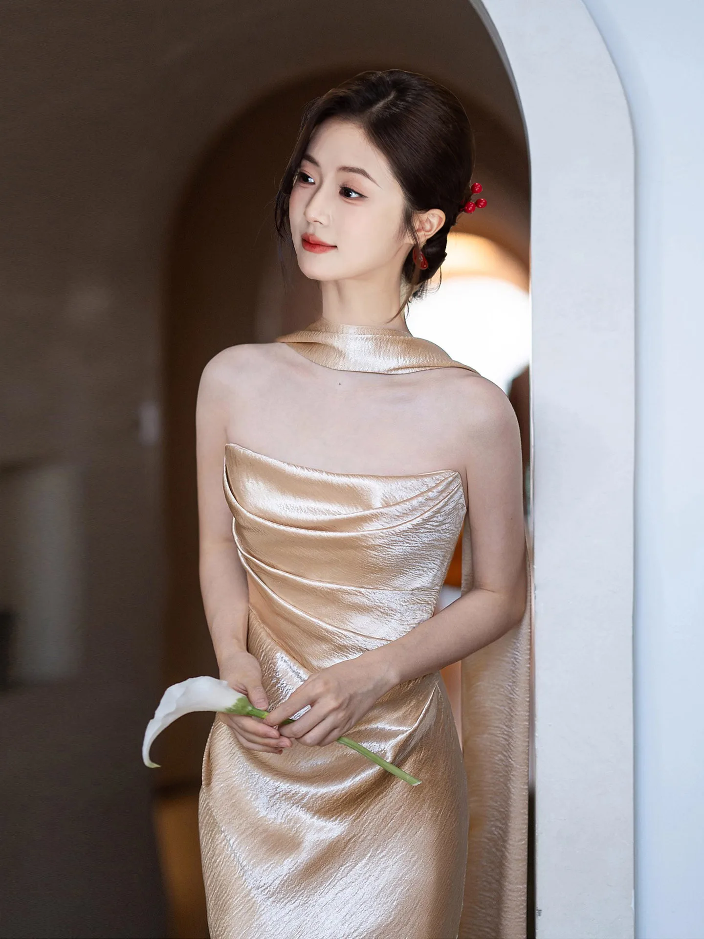 Ele Champagne Gold Strapl Wedding Dr Luxury Bridal Evening Gown Floor-Length Faionable Mid-Waist Long Skirt
Ele Champagne Gold Strapl Wedding Dr Luxury Bridal Evening Gown Floor-Length Faionable Mid-Waist Long Skirt