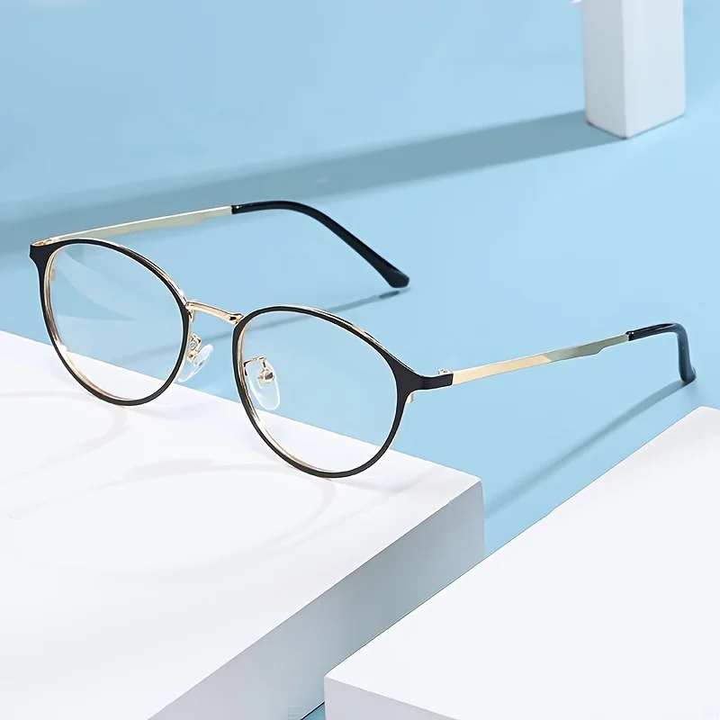 1PCS new retro color changing glasses with metal oval frames, men's and women's fashionable glasses for men and women
1PCS new retro color changing glasses with metal oval frames, men's and women's fashionable glasses for men and women