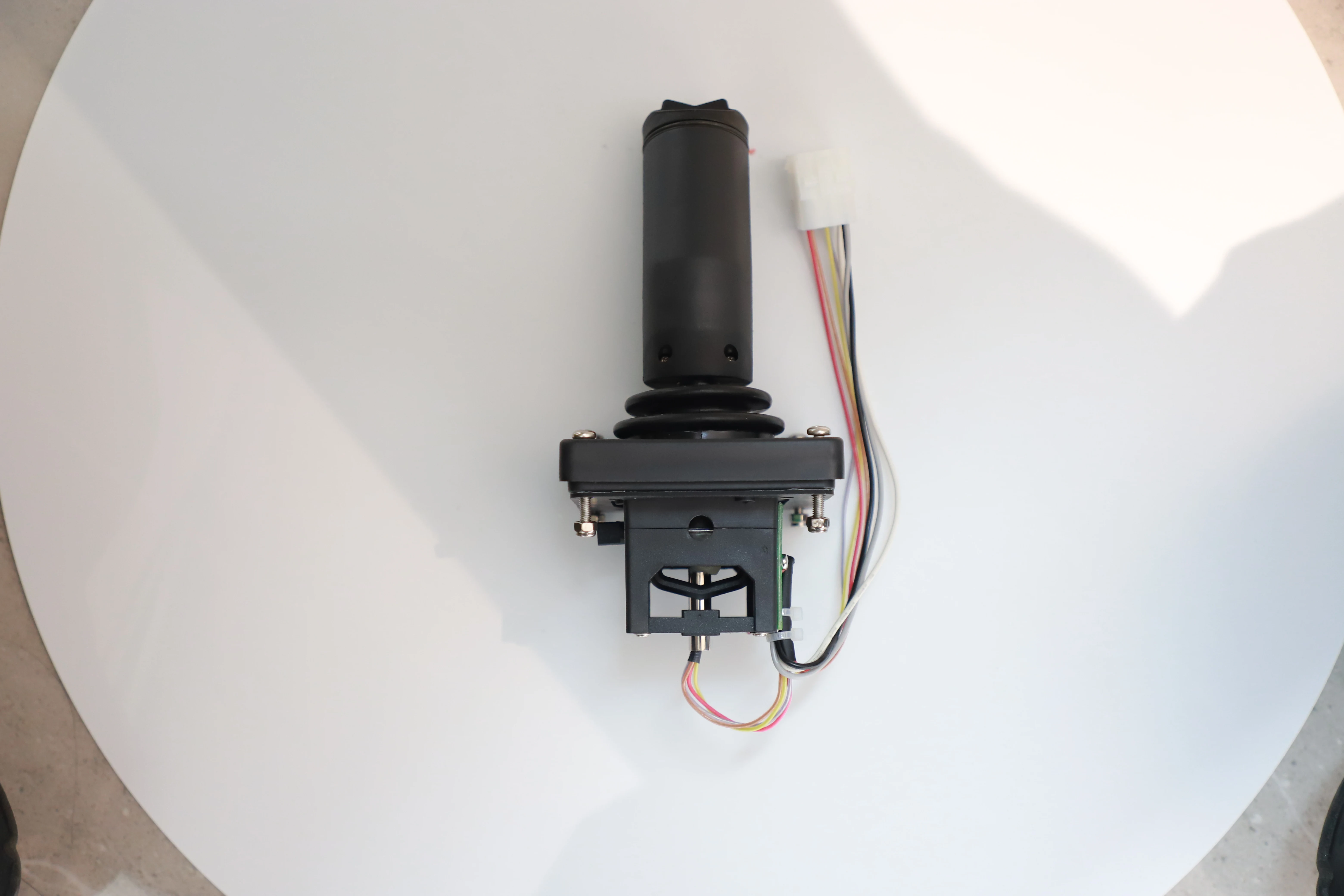 Joystick Controller 1001134438 1600345 for JLG 2630ES 2646ES 3246ES 1930ES
Joystick Controller 1001134438 1600345 for JLG 2630ES 2646ES 3246ES 1930ES