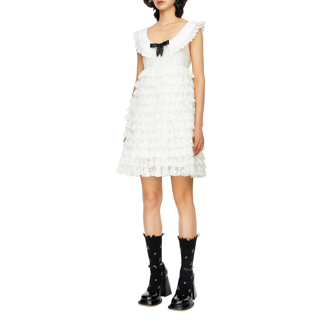 Fashion temperament high waist doll dress translucent multi-layer lace beaded bow decorated cake formal dresses 2023 summer new
Fashion temperament high waist doll dress translucent multi-layer lace beaded bow decorated cake formal dresses 2023 summer new
