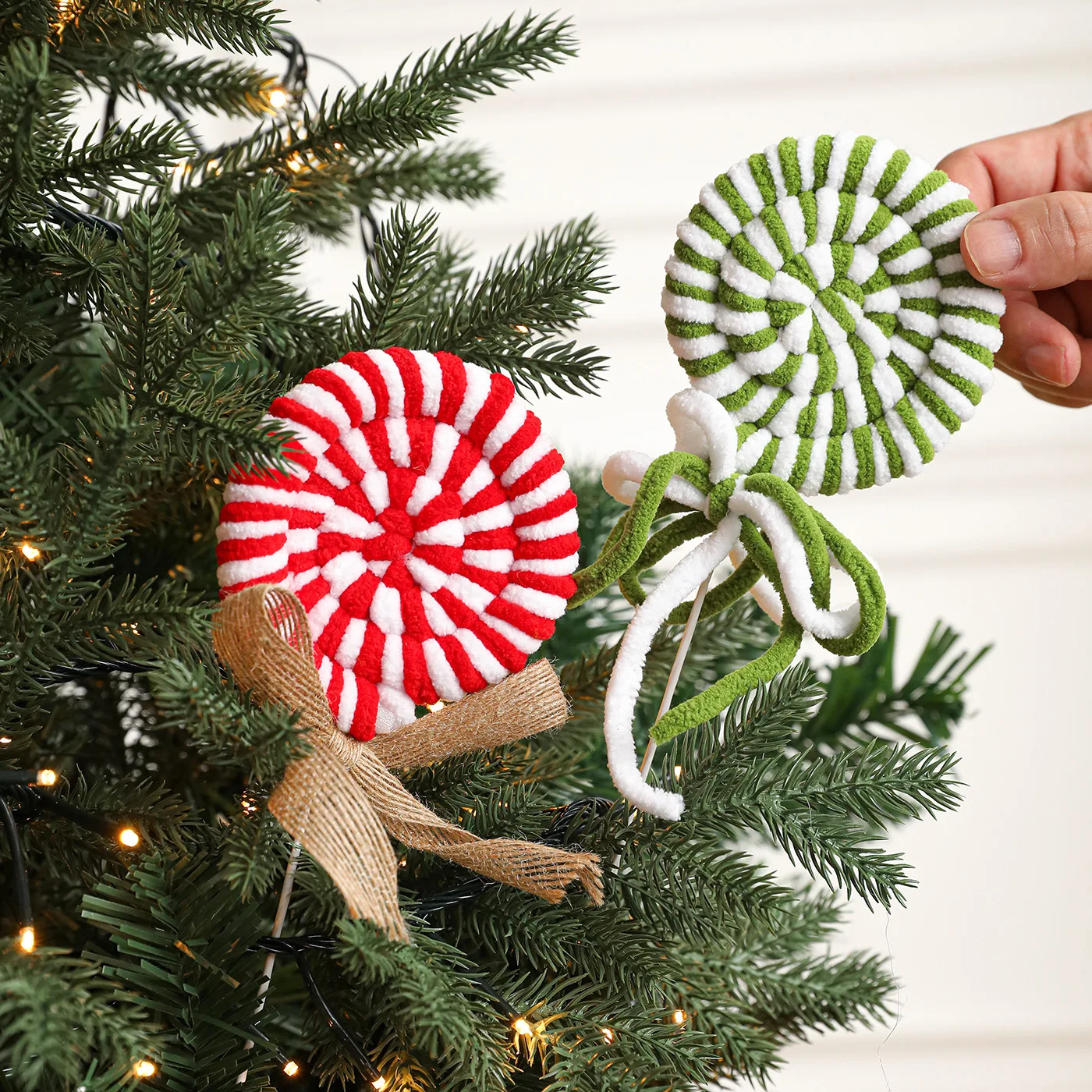 Christmas Foam Candy Ornaments Red Green Lollipop Plush Cuttings Flower Arrangement Sticks Candy Cane Christmas Pendants NEW
Christmas Foam Candy Ornaments Red Green Lollipop Plush Cuttings Flower Arrangement Sticks Candy Cane Christmas Pendants NEW