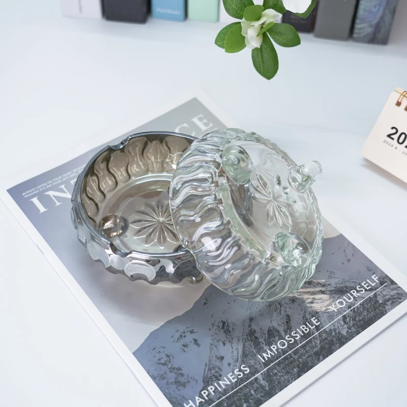 BOXI Ashtray creative personality thickened household crystal transparent glass living room office hotel ashtray anti dust
BOXI Ashtray creative personality thickened household crystal transparent glass living room office hotel ashtray anti dust