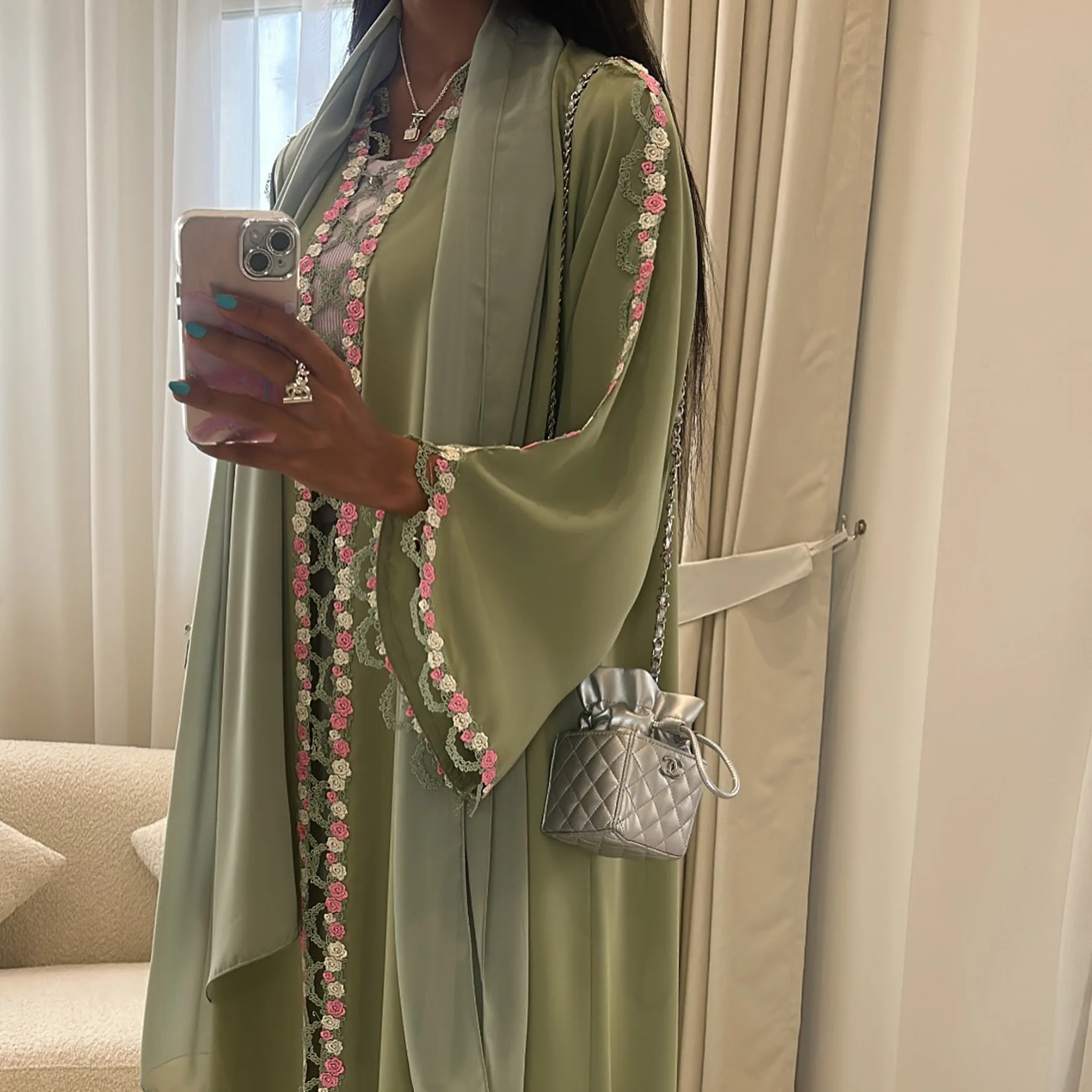 Eid Muslim Abaya for Women Embroidery Cardigan Dresses Abayas Ramadan Lace-up Dubai Jalabiya Kaftan Vestidos Arab Long Robe 2025
Eid Muslim Abaya for Women Embroidery Cardigan Dresses Abayas Ramadan Lace-up Dubai Jalabiya Kaftan Vestidos Arab Long Robe 2025