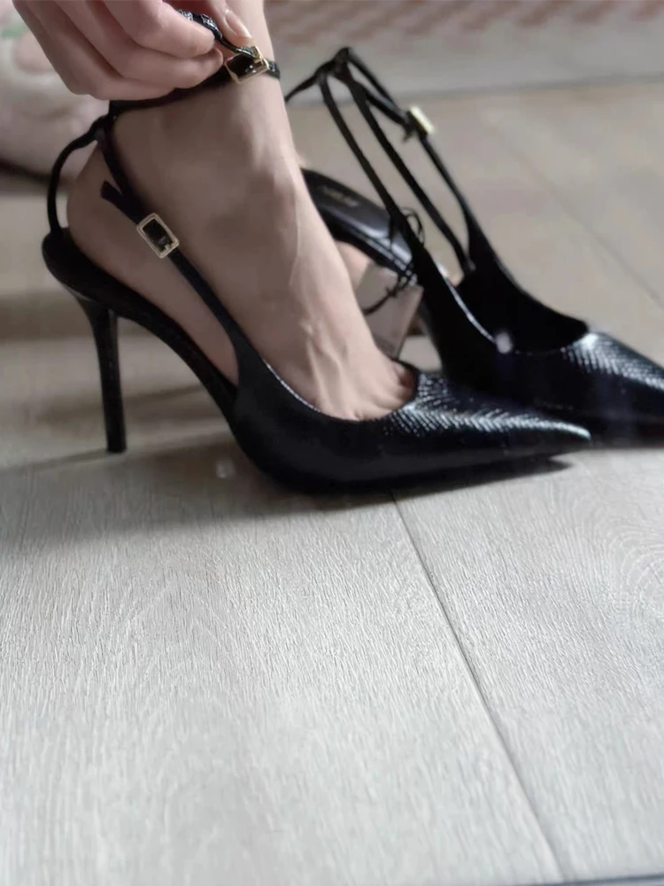 Женские босоножки на высоком тонком каблуке из змеиной кожи, весна-лето, новинка, сексуальные, с леопардовым принтом, закрытый носок
Женские босоножки на высоком тонком каблуке из змеиной кожи, весна-лето, новинка, сексуальные, с леопардовым принтом, закрытый носок