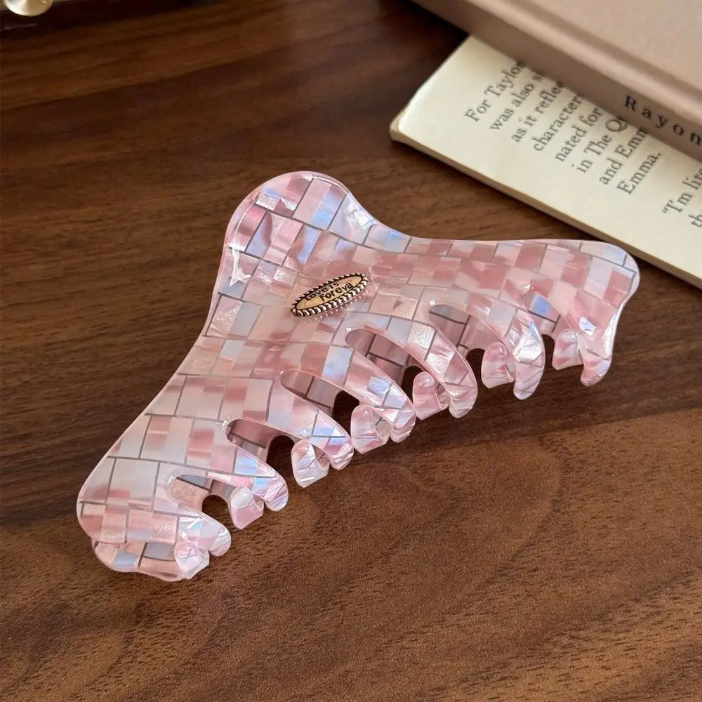 Cute Butterfly Pink Plaid Hair Claw PVC Hairpin Checkered Hair Clip Acrylic Korean Style Cloud Shark Clip Female
Cute Butterfly Pink Plaid Hair Claw PVC Hairpin Checkered Hair Clip Acrylic Korean Style Cloud Shark Clip Female