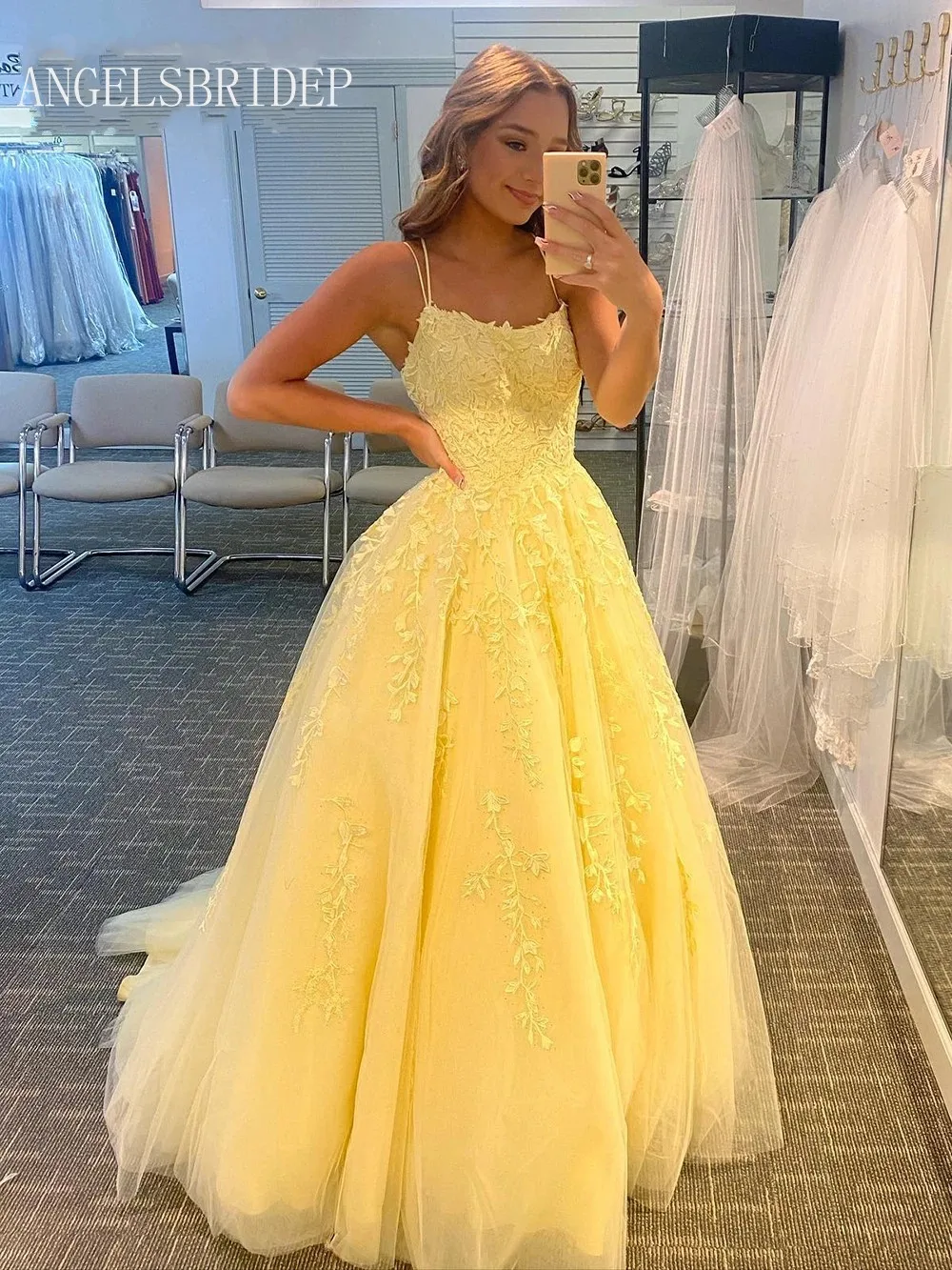 Angelsbridep Yellow Spaghetti Strap Long Tulle Prom Dresses A-Line Appliques Women Evening Party Dress Vestido De Noche
Angelsbridep Yellow Spaghetti Strap Long Tulle Prom Dresses A-Line Appliques Women Evening Party Dress Vestido De Noche