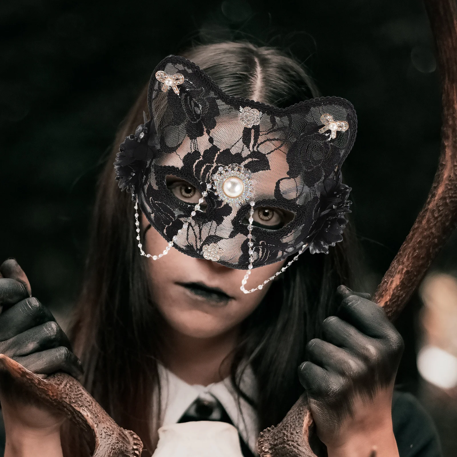 Cat Half Face Mask for Women - Elegant Black Lace with Rhinestone Tassels Masquerade Party Costume Accessory for Carnival
Cat Half Face Mask for Women - Elegant Black Lace with Rhinestone Tassels Masquerade Party Costume Accessory for Carnival
