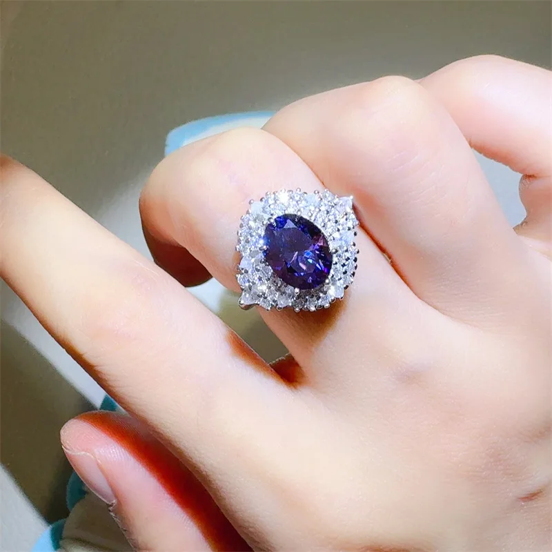 Luxury Platinum Solid Platinum PT950 Women's Ring Diamond D-color Oval Banquet Proposal
Luxury Platinum Solid Platinum PT950 Women's Ring Diamond D-color Oval Banquet Proposal
