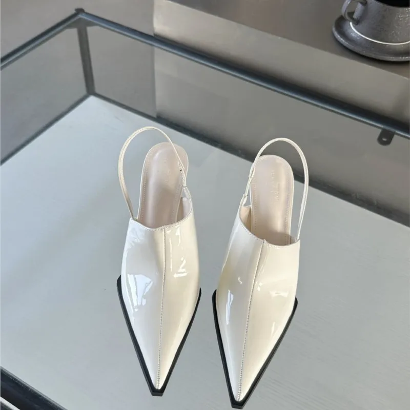 Новые модные туфли с острым носком и неглубоким носком, женские пикантные свадебные сандалии на тонком высоком каблуке
Новые модные туфли с острым носком и неглубоким носком, женские пикантные свадебные сандалии на тонком высоком каблуке