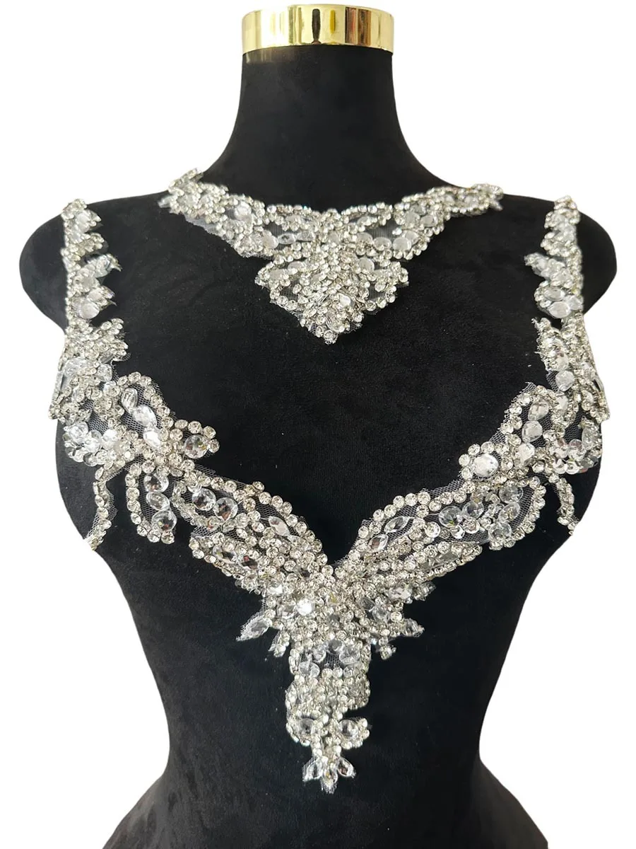 14 Colors Rhinestone Evening Dress Applique Patches Hand Beading Embellishments Deep Neck Bust Set Decoration DIY Accessories
14 Colors Rhinestone Evening Dress Applique Patches Hand Beading Embellishments Deep Neck Bust Set Decoration DIY Accessories