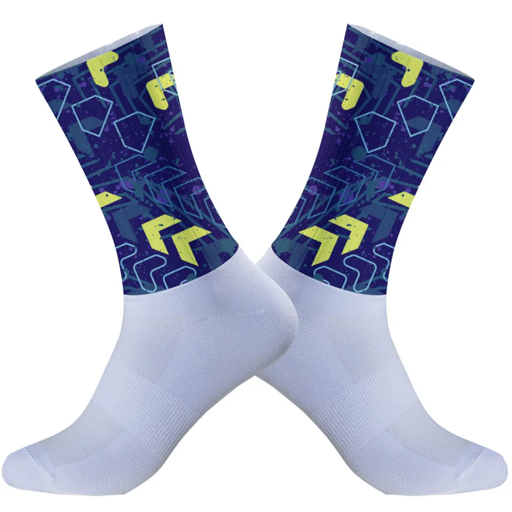 2025 Новые специальные носки для соревнований по велоспорту, легкая поддержка, чтобы помочь разбить через ограничения.
2025 Новые специальные носки для соревнований по велоспорту, легкая поддержка, чтобы помочь разбить через ограничения.