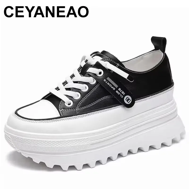 2025 Spring and Autumn Leather Wedge Shoes Breathable and Comfortable White Casual Thick-soled Sneakers Fashion Running Shoes
2025 Spring and Autumn Leather Wedge Shoes Breathable and Comfortable White Casual Thick-soled Sneakers Fashion Running Shoes