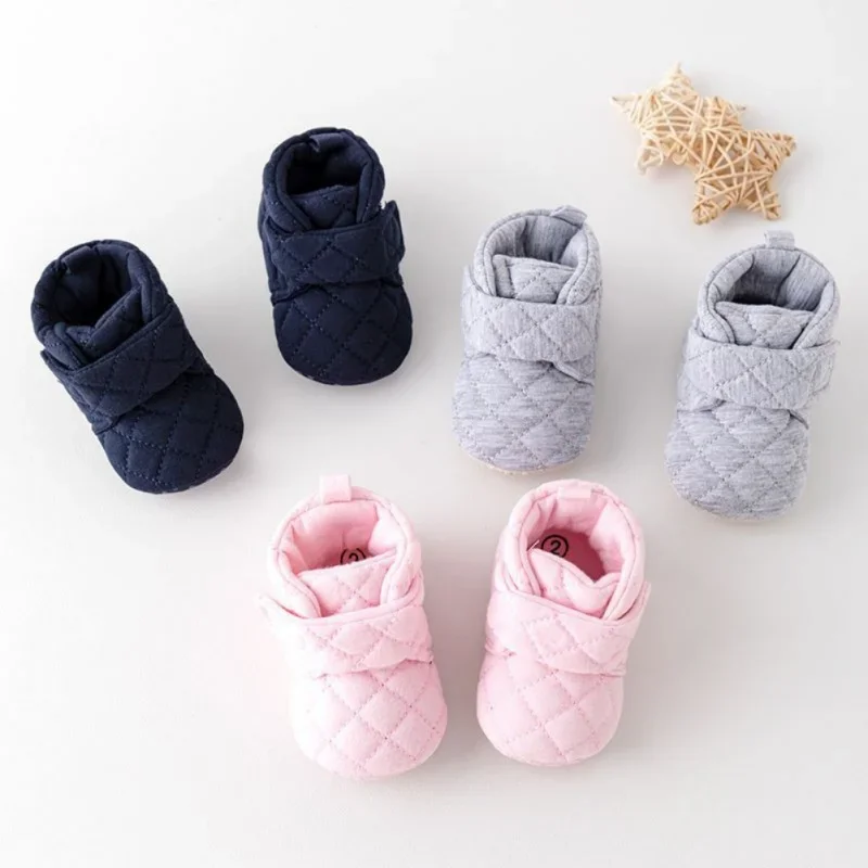 Autumn Winter New Baby Boys Girls Solid Color Warm Boots Rubber Soles Non-slip Indoor Outdoor Walking Shoes
Autumn Winter New Baby Boys Girls Solid Color Warm Boots Rubber Soles Non-slip Indoor Outdoor Walking Shoes
