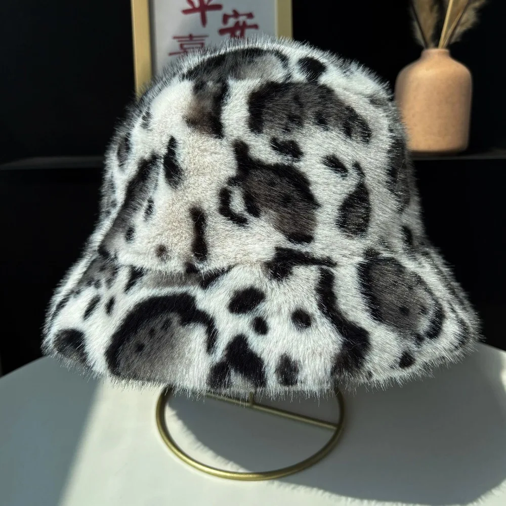 Retro Leopard Print Basin Hat Leopard Print Japanese Style Women's Faux Fur Beret Hat Casual British Student Warm Bucket Cap
Retro Leopard Print Basin Hat Leopard Print Japanese Style Women's Faux Fur Beret Hat Casual British Student Warm Bucket Cap