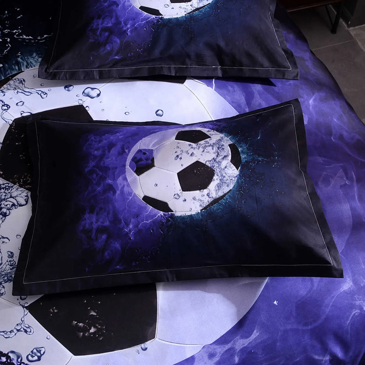 Bedding Set Football Court Pillowcase Bed Sheet Bed Cover Soft And Comfortable 3 pieces
Bedding Set Football Court Pillowcase Bed Sheet Bed Cover Soft And Comfortable 3 pieces