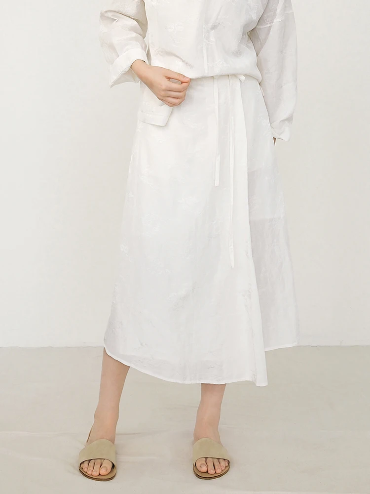 Оригинальный дизайн, двухслойная асимметричная длинная юбка из льна с вышивкой, женская модная осенняя новинка, юбка А-силуэта с высокой талией
Оригинальный дизайн, двухслойная асимметричная длинная юбка из льна с вышивкой, женская модная осенняя новинка, юбка А-силуэта с высокой талией