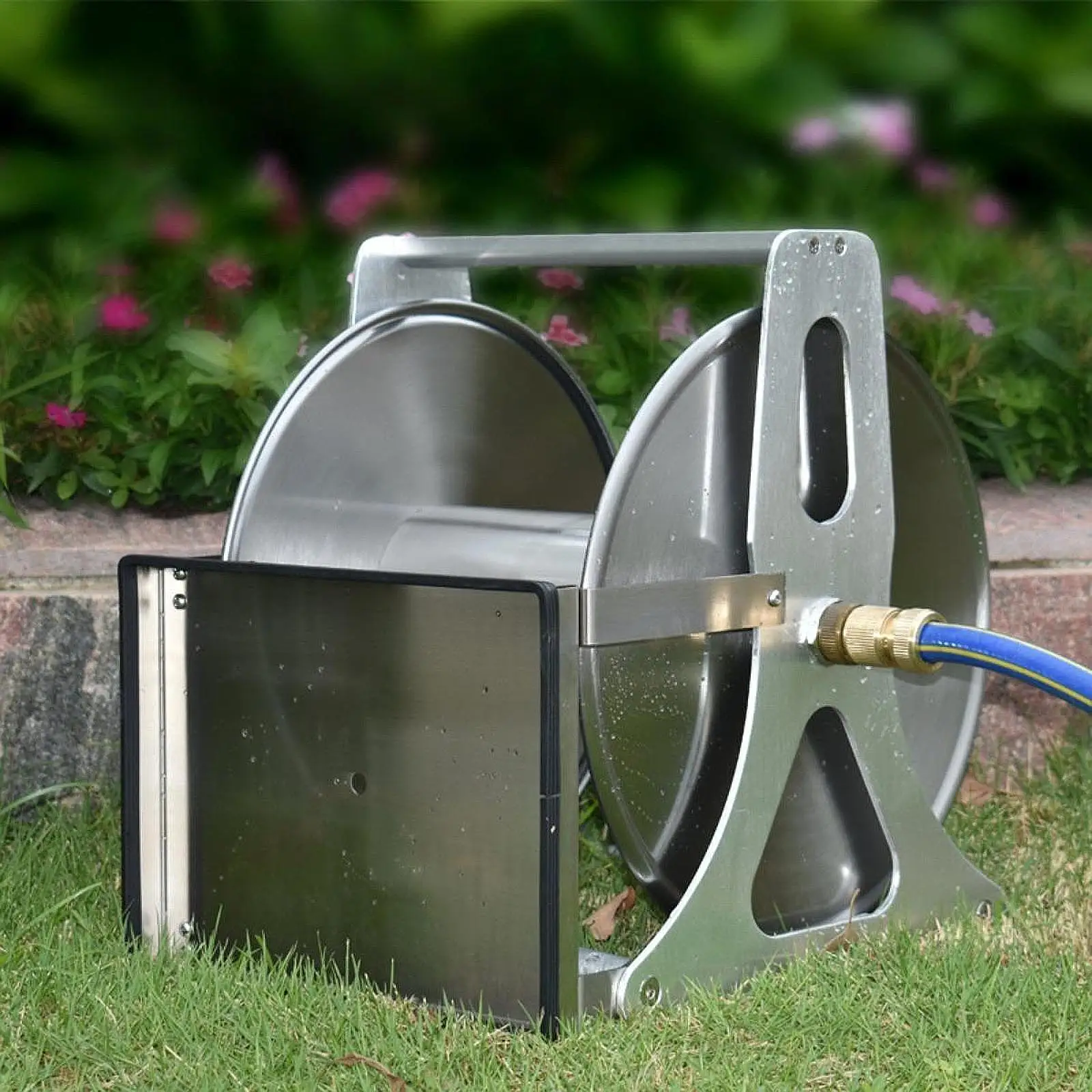 Wall Mounted Garden Hose Reel Stainless Steel Water Hose Holder with Storage Platform
Wall Mounted Garden Hose Reel Stainless Steel Water Hose Holder with Storage Platform