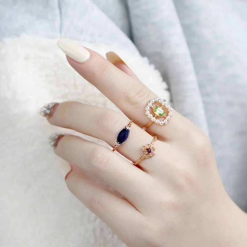 Кольца из стерлингового серебра 925 пробы для женщин, аксессуары для вечеринок, натуральный перидот, драгоценный камень, ракушка, жемчуг, позолоченные 18 карат, винтажные кольца RI064
Кольца из стерлингового серебра 925 пробы для женщин, аксессуары для вечеринок, натуральный перидот, драгоценный камень, ракушка, жемчуг, позолоченные 18 карат, винтажные кольца RI064