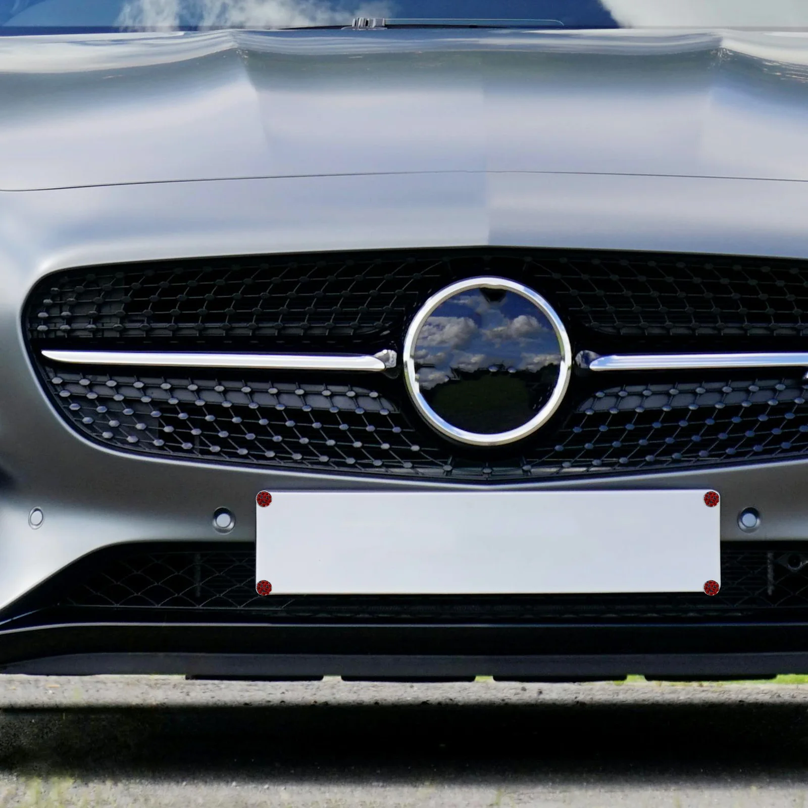 1Set License Plate Screw Set Security Screws Car Plate Screws and Caps Durable Fixing Kit Easy Install Universal Fit 
1Set License Plate Screw Set Security Screws Car Plate Screws and Caps Durable Fixing Kit Easy Install Universal Fit