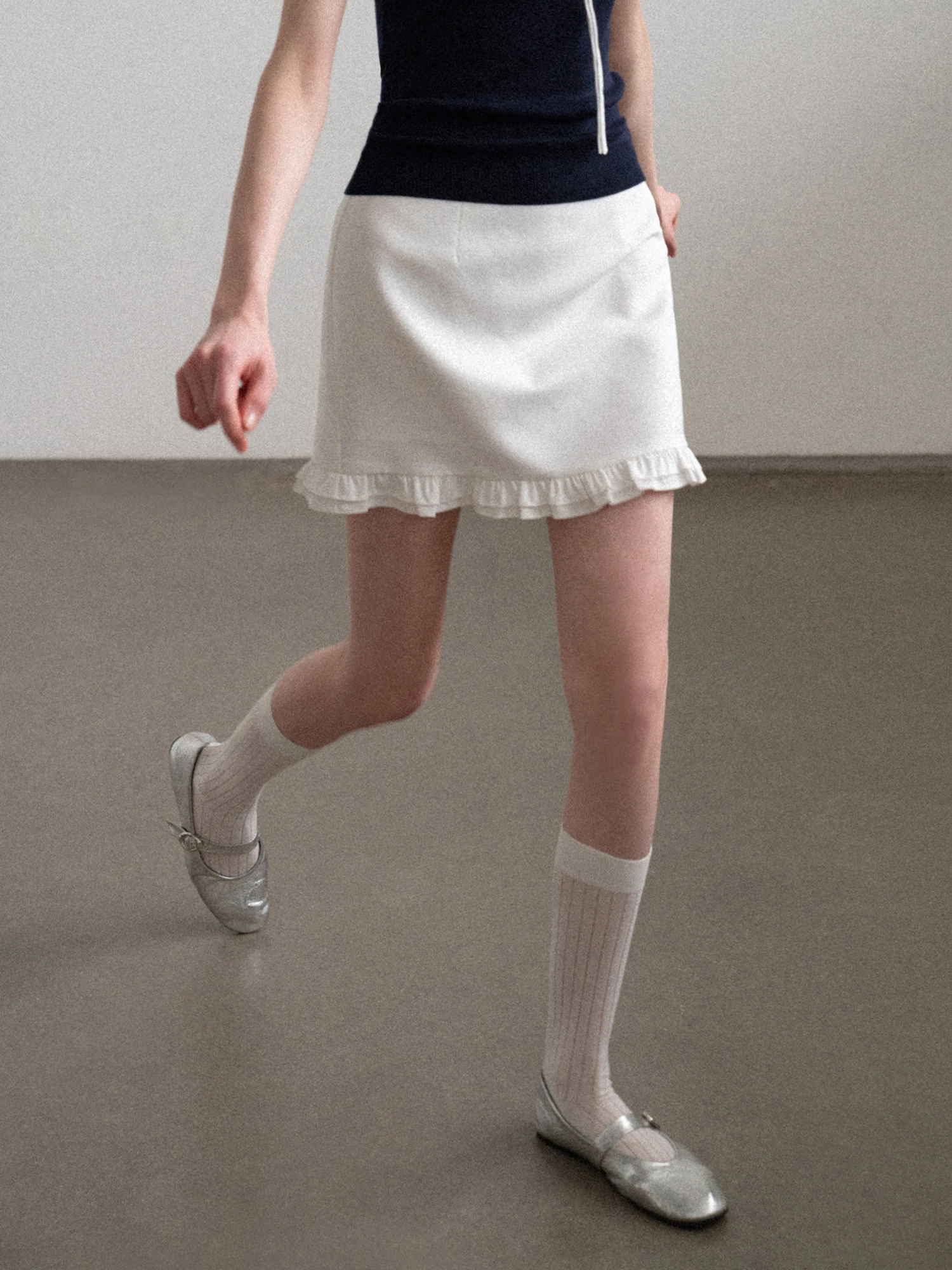White Wood Grain High Waist A-Line Skirt Women's Summer Slimming Short Skirt EGGKA Commute Style Gathered Skirt
White Wood Grain High Waist A-Line Skirt Women's Summer Slimming Short Skirt EGGKA Commute Style Gathered Skirt