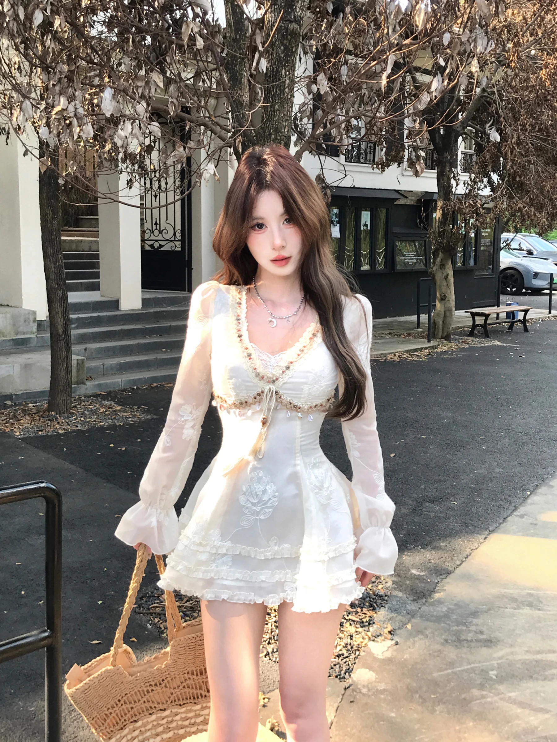 Женская юбка Mejiu Honey Nine Pure Desire с вышивкой, длинными рукавами, завышенной талией, А-силуэта, из дышащей полиэстеровой ткани
Женская юбка Mejiu Honey Nine Pure Desire с вышивкой, длинными рукавами, завышенной талией, А-силуэта, из дышащей полиэстеровой ткани