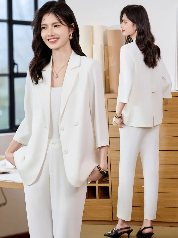 Lightweight white blazer for women in summer2025New stylish and elegant short-sleeve casual blazer suit for petite individuals
Lightweight white blazer for women in summer2025New stylish and elegant short-sleeve casual blazer suit for petite individuals