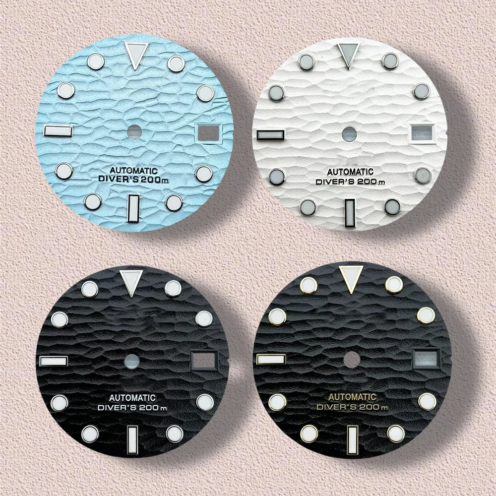 28.5mm High Quality S Logo 3D Ripples NH35 Dial Suitable NH35/NH36 Movement Green Luminous NH35 Accessories
28.5mm High Quality S Logo 3D Ripples NH35 Dial Suitable NH35/NH36 Movement Green Luminous NH35 Accessories