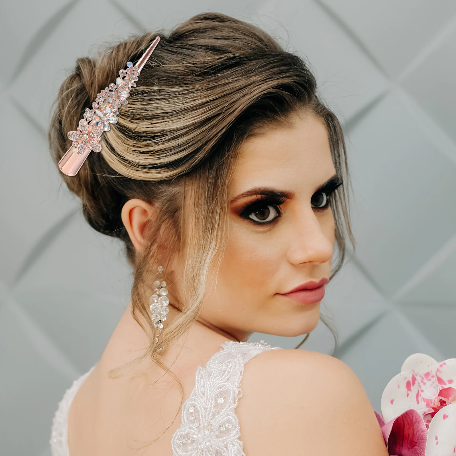 Crystal Hairpin Metal Large Clips Hair Clips Decoration Prom Women White Decorative Hair Styling Accessories
Crystal Hairpin Metal Large Clips Hair Clips Decoration Prom Women White Decorative Hair Styling Accessories