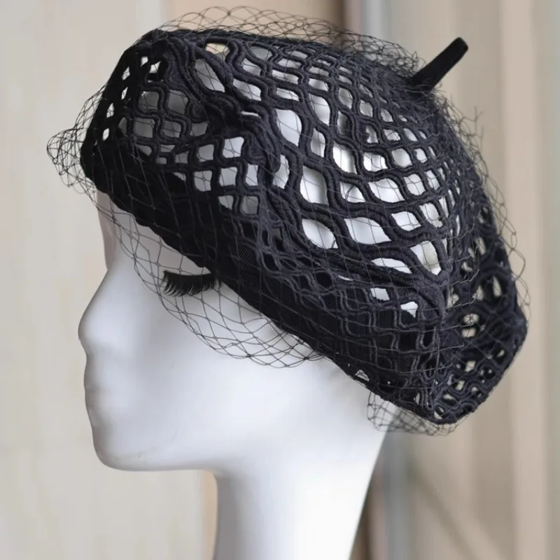Retro Elegant Black Hollow Mesh Berets Women Spring Summer Breathable Face Small Painter Caps French Style Pumpkin Hat Bud Hat
Retro Elegant Black Hollow Mesh Berets Women Spring Summer Breathable Face Small Painter Caps French Style Pumpkin Hat Bud Hat
