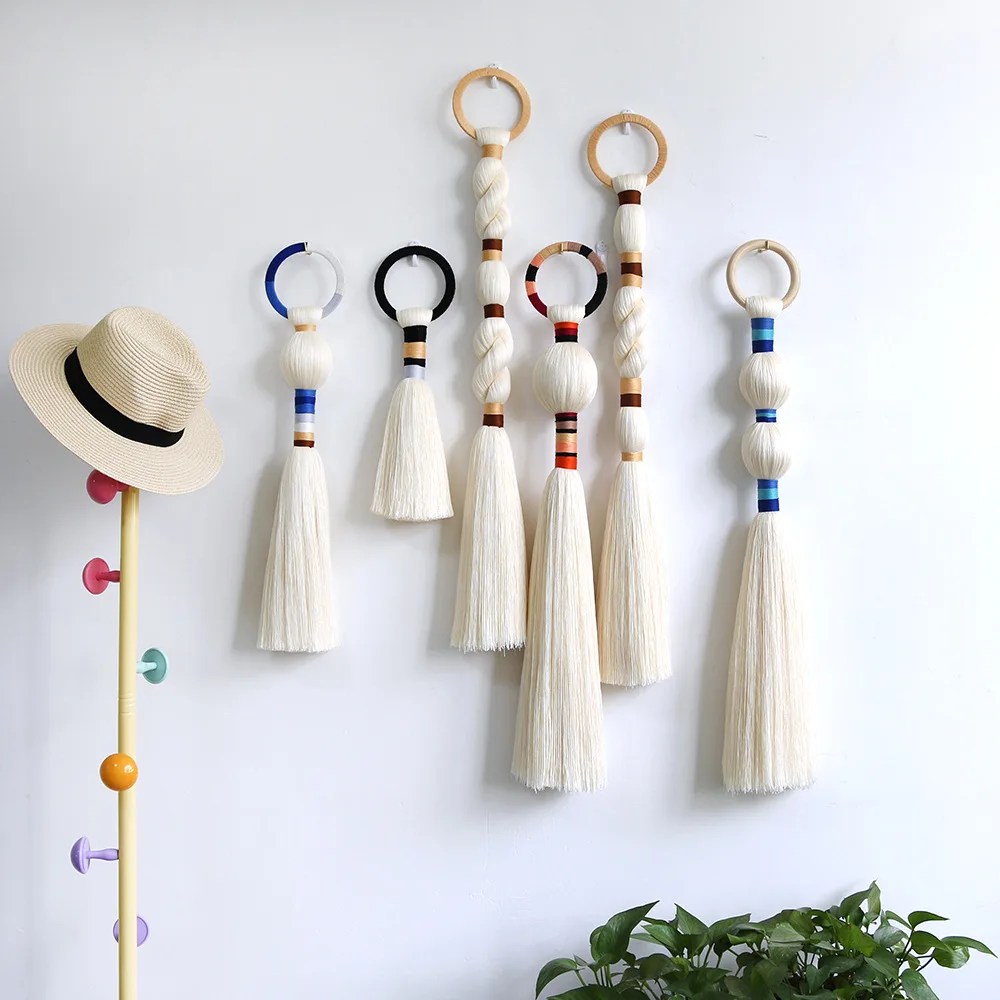 Nordic Long Tassel Wall Hanging Handmade Woven Tapestry Pom Pom Fringe Door Handle Decor for Living Room Bedroom
Nordic Long Tassel Wall Hanging Handmade Woven Tapestry Pom Pom Fringe Door Handle Decor for Living Room Bedroom