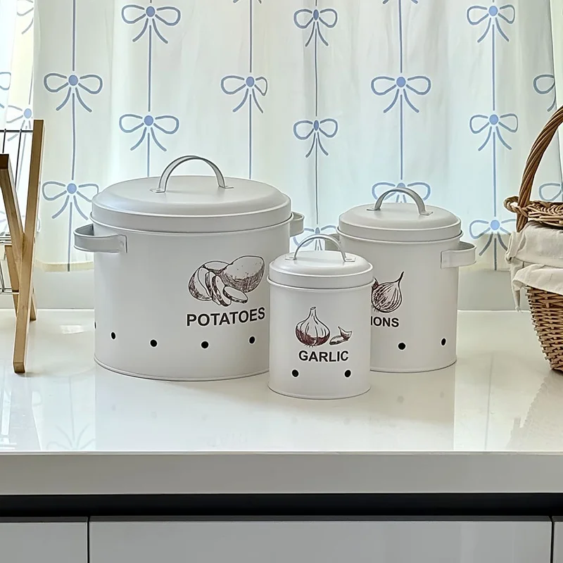 Французская корзина для хранения на кухне ручной росписи, из кованого железа, для картофеля, лука, чеснока, влагостойкая, дышащая
Французская корзина для хранения на кухне ручной росписи, из кованого железа, для картофеля, лука, чеснока, влагостойкая, дышащая