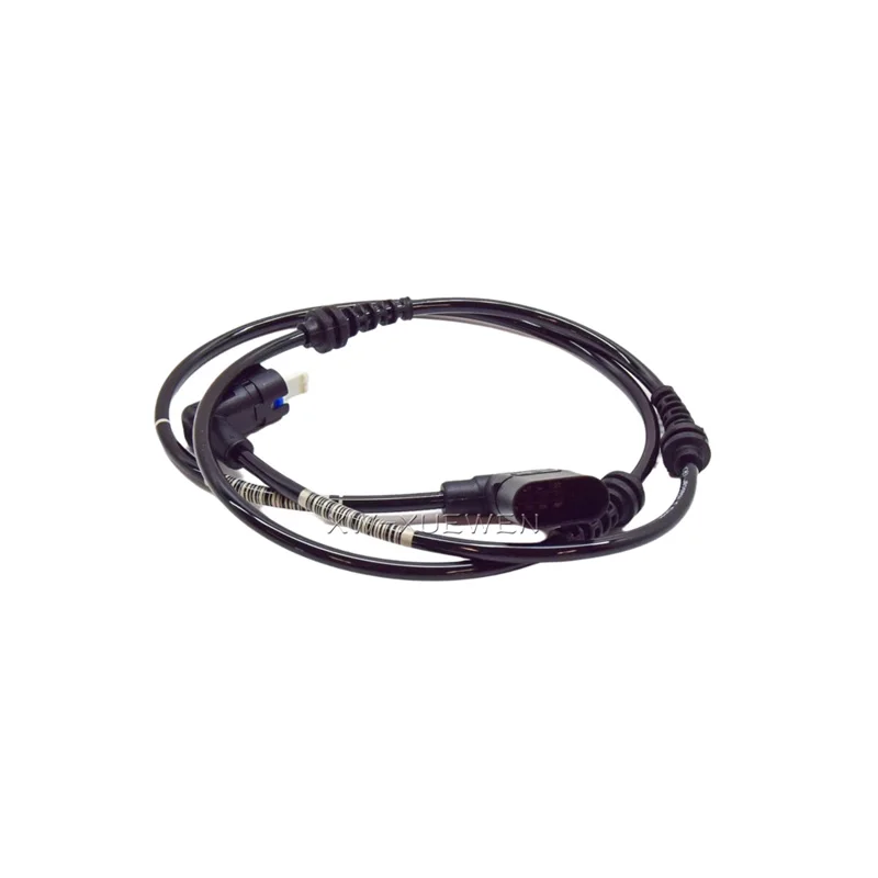 Front ABS Wheel Speed Sensor 2135403705 A2135403705 For Mercedes Benz C257 W213 A238 C238 CLS260 CLS300 E200 E260 E300 M264 M274
Front ABS Wheel Speed Sensor 2135403705 A2135403705 For Mercedes Benz C257 W213 A238 C238 CLS260 CLS300 E200 E260 E300 M264 M274
