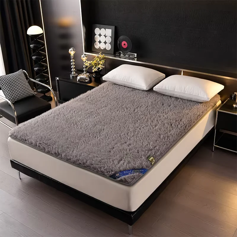 Australian pure wool mattress mattress, pure cotton wool soft mattress, winter quick heating and warm bedroom mattress cushion
Australian pure wool mattress mattress, pure cotton wool soft mattress, winter quick heating and warm bedroom mattress cushion