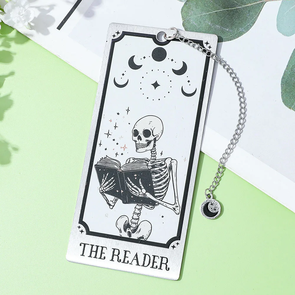 1pcs Silver Skeleton Reader Bookmark with Chain Pendant, Halloween Gift for Tarot Lovers, School Supplies for Students
1pcs Silver Skeleton Reader Bookmark with Chain Pendant, Halloween Gift for Tarot Lovers, School Supplies for Students