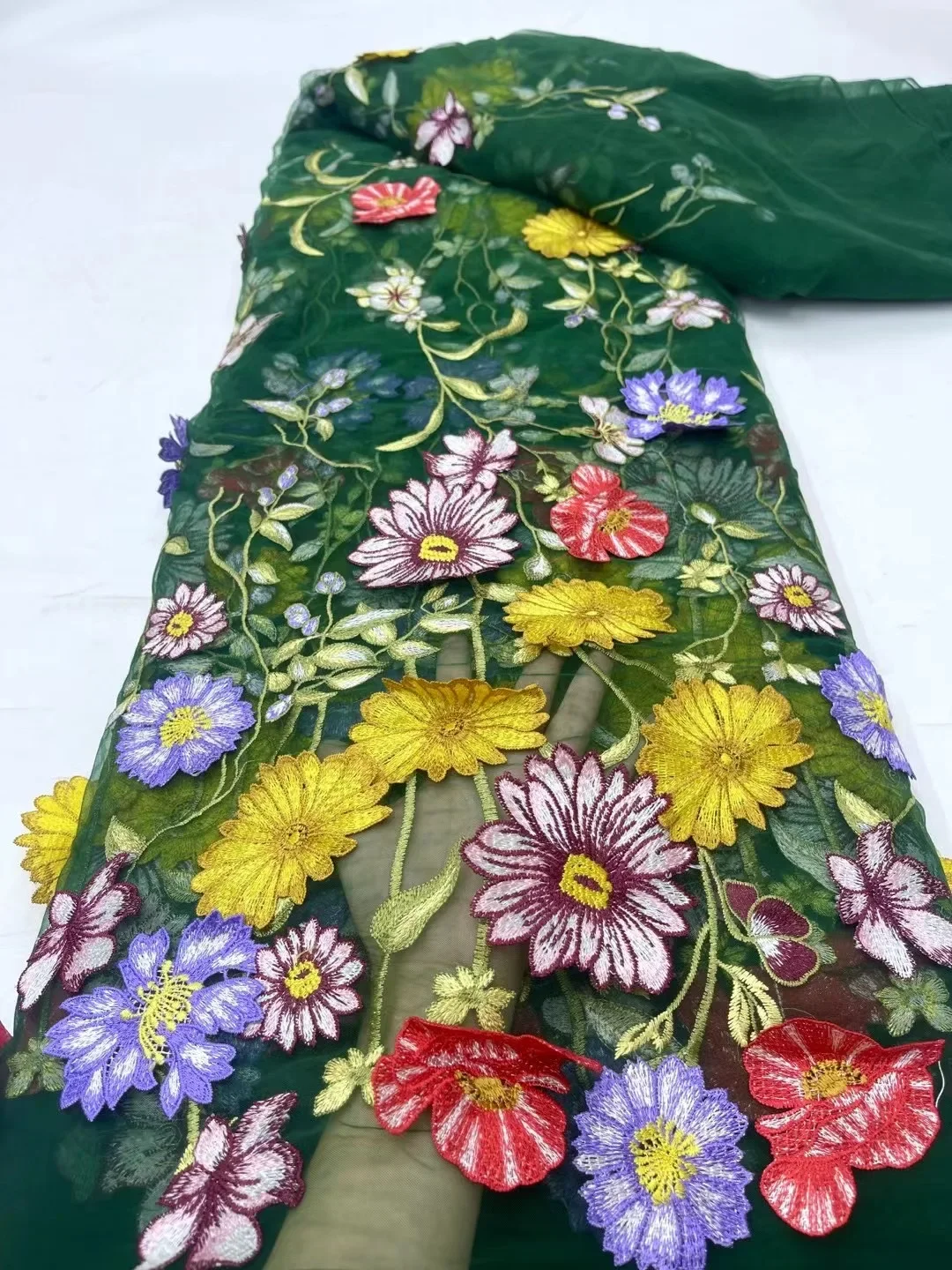 Latest 3D Applique Luxury African 3D Floral Fabric Lace 2024 French Lace Fabric for Women Bridal Wedding Party Dresses J6058
Latest 3D Applique Luxury African 3D Floral Fabric Lace 2024 French Lace Fabric for Women Bridal Wedding Party Dresses J6058
